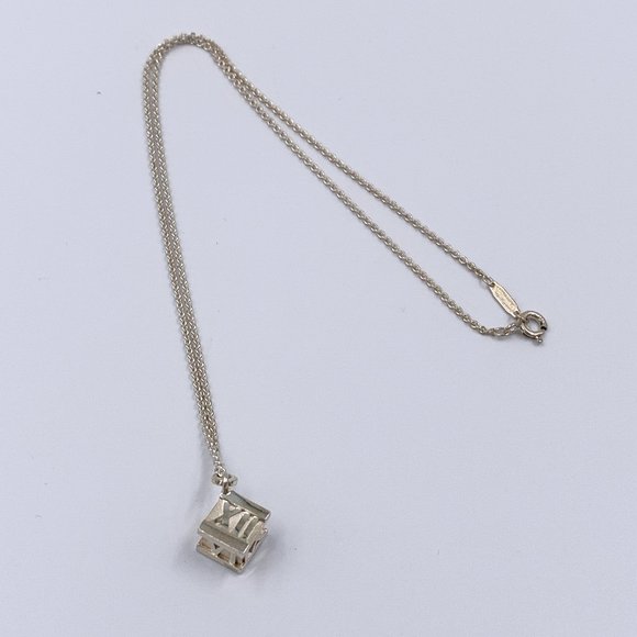 Authentic Tiffany & Co 925 Silver Atlas Cube Necklace - Picture 3 of 9